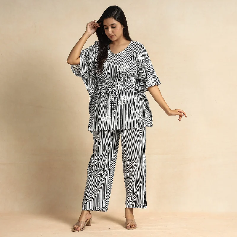 White - Hand Block Printed Cotton Kaftan & Pyjama Night Suit Set