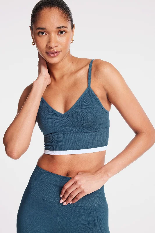 Form Seamless Bronte Bra - Pool