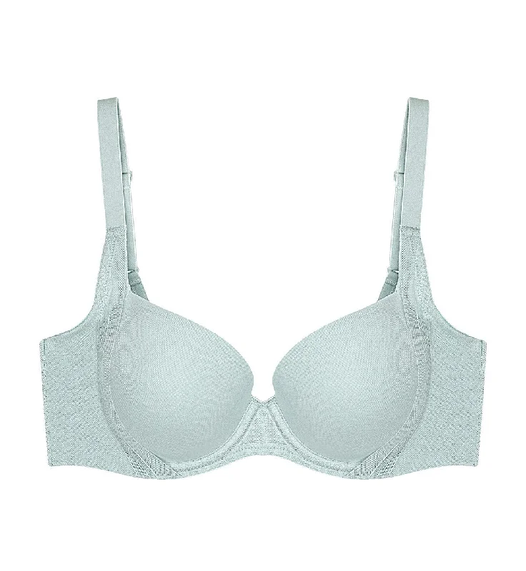 INVISIBLE INSIDE-OUT DELICATE WIRED PADDED BRA