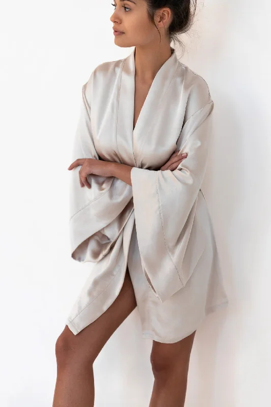 sensis-silk-robe